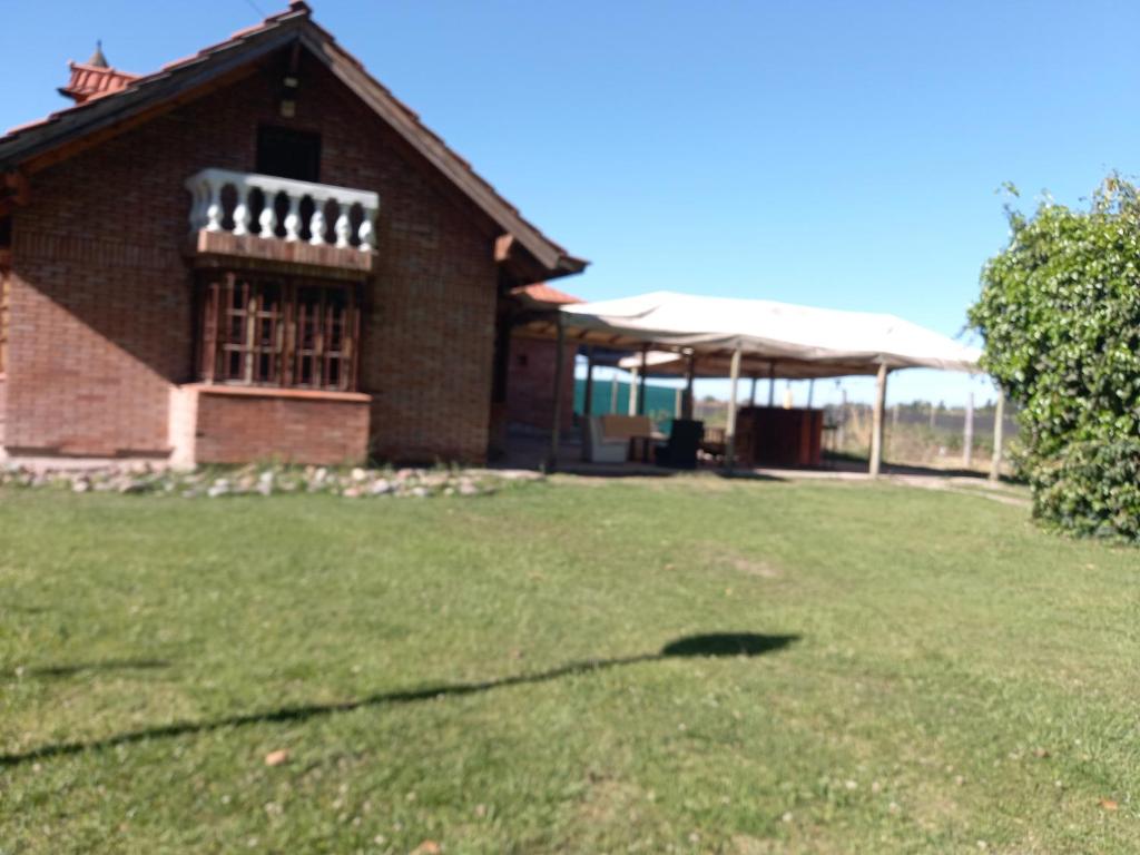 Casa quinta familiar monoambiente Giova's house — Hotel in Mendoza