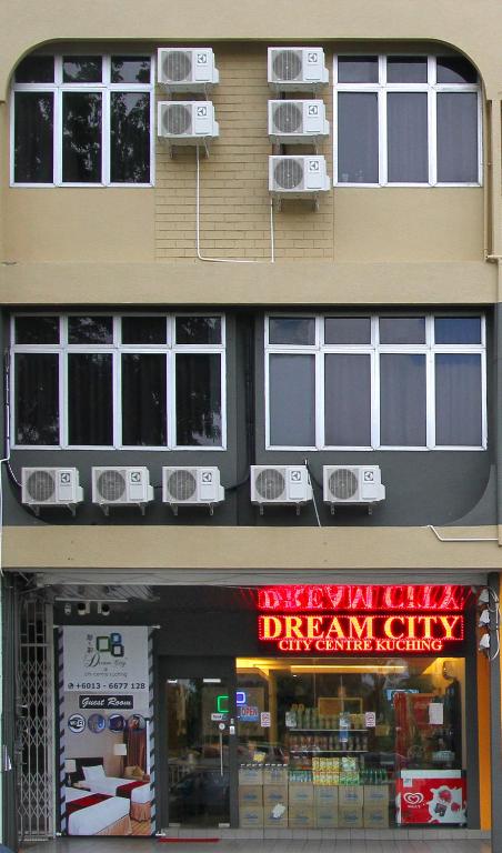 Dream City Hotel photo