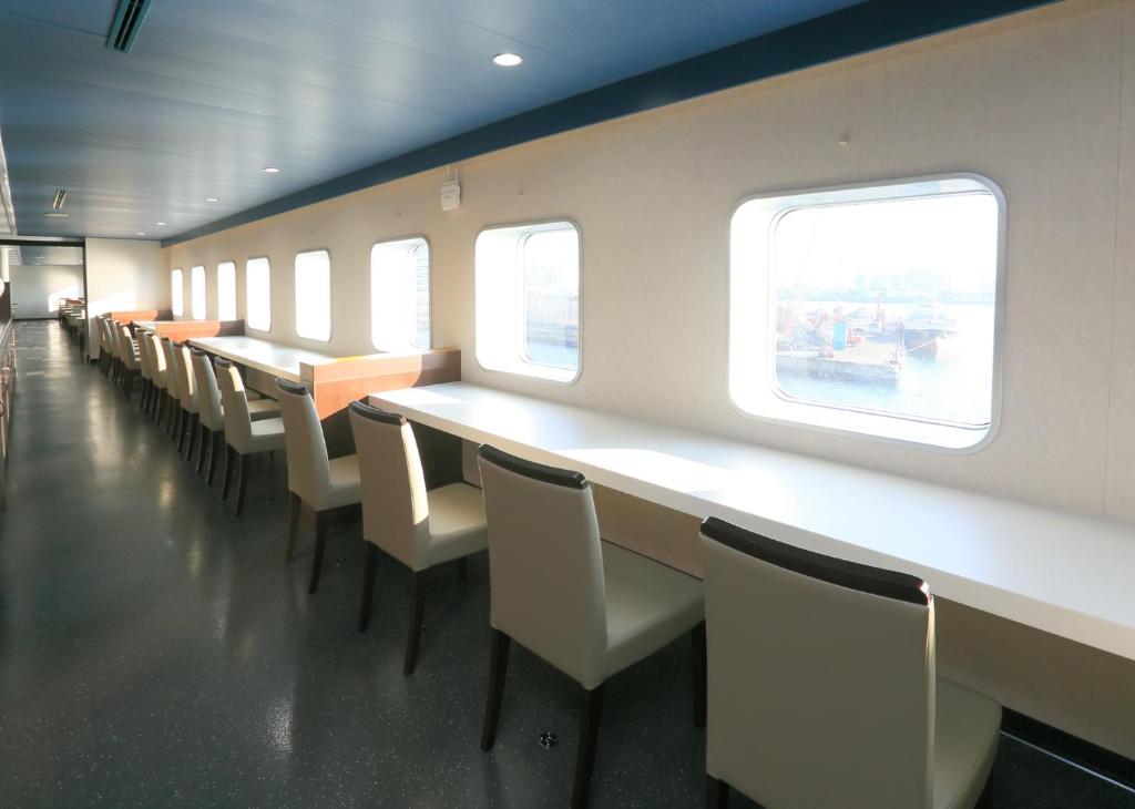 Meimon Taiyo Ferry 1st sailing from Osaka to Kitakyushu photo