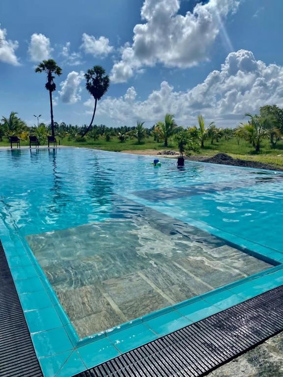 KayJay Palms, Pasikuda