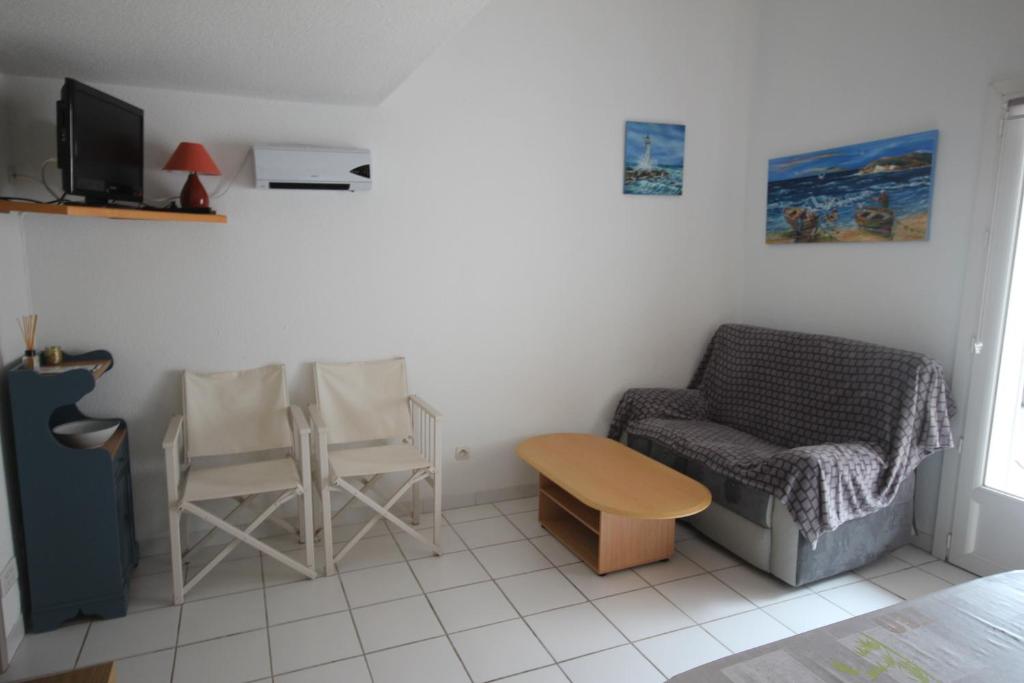 Belle villa 5 couchages terrasse Sud parking dans résidence sécurisée piscine commune 400m de la mer LRJP102 - 4