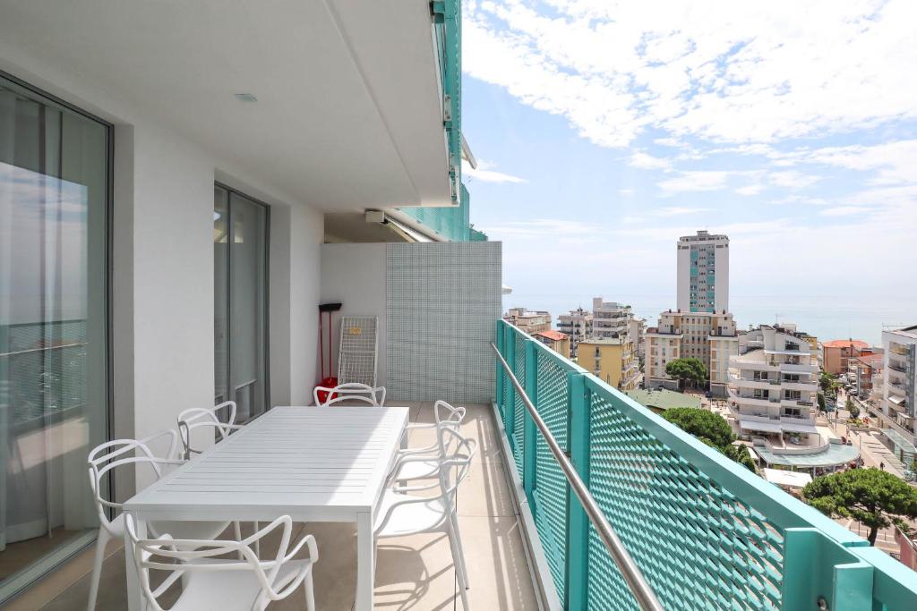 Podium - QUI VENDE Immobiliare - per solo Famiglie - 5
