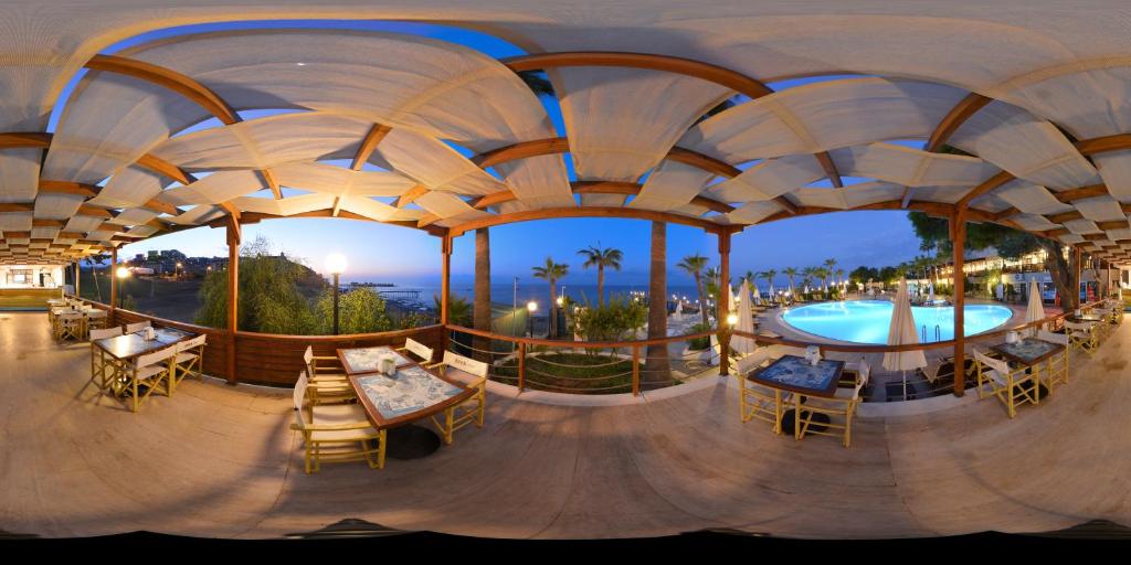 Anitas Hotel — Restaurant & bars in Konakli