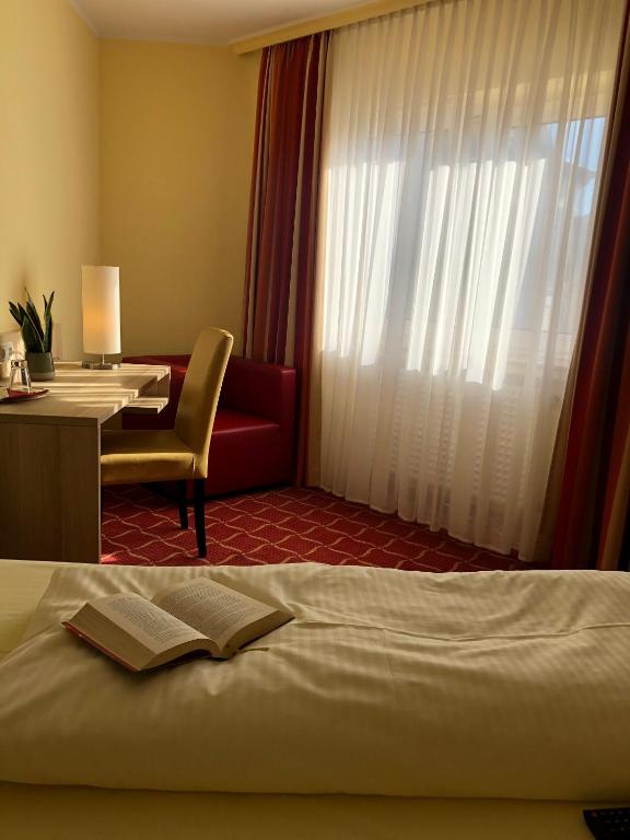 Montana Hotel Koln-Bonn Airport — Hotel in Troisdorf