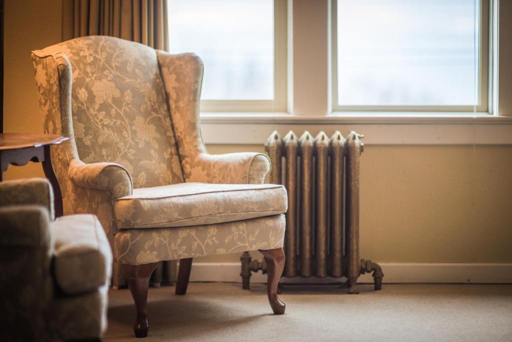 Dashwood Manor Seaside Bed & Breakfast photo