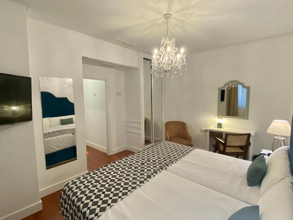 Hotel Derby Sevilla - 3