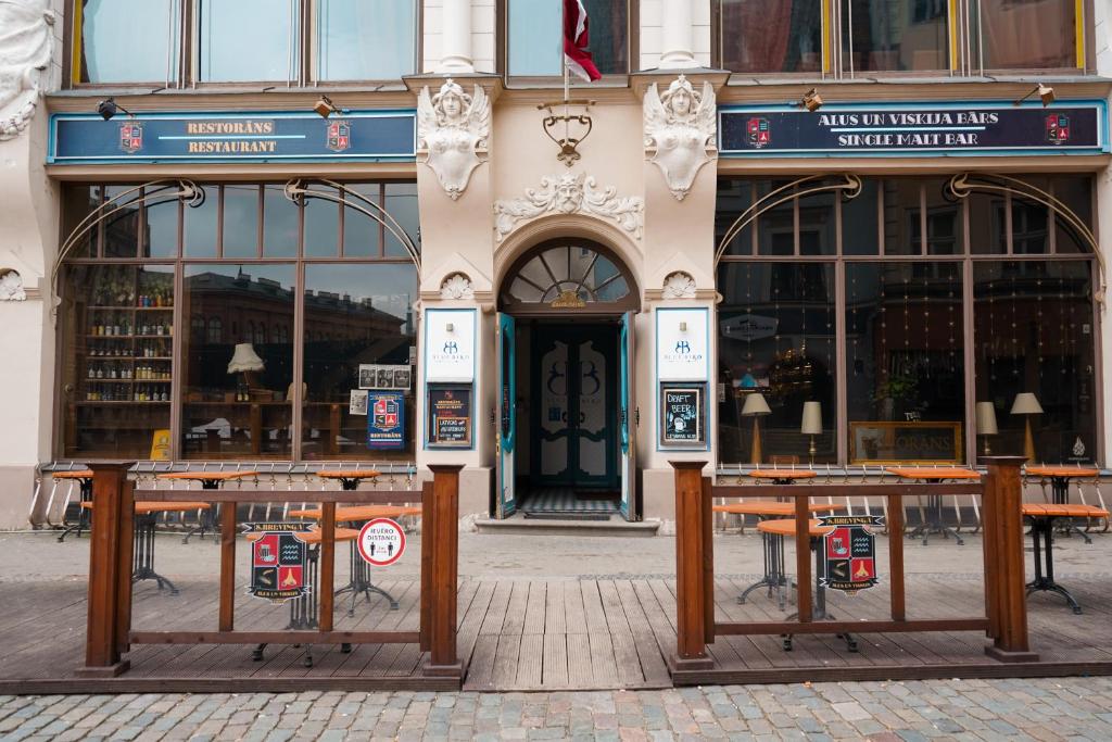 Blue Bird Hostel in Riga Old Town 전경