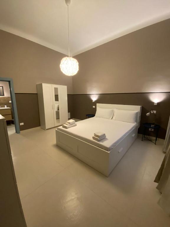 LuSe Studios 1, Ostuni