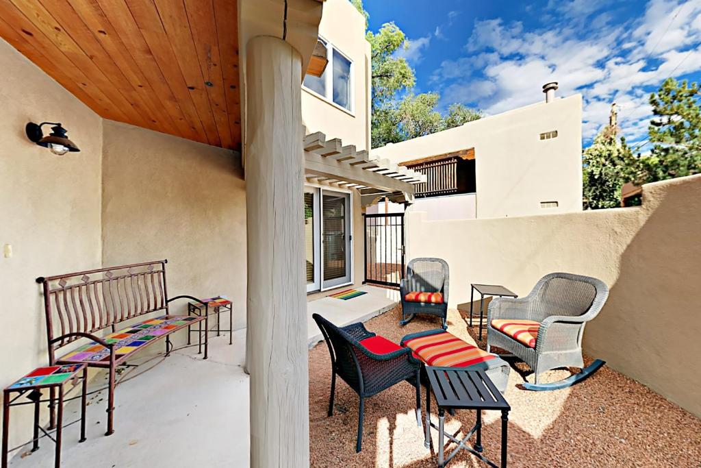 Susan's Hideaway Unit B — Hotel in Santa Fe (NM)