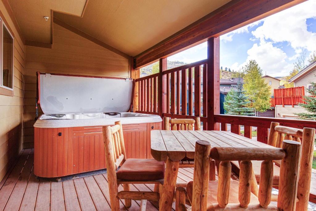 Bobsled Haven, Park City