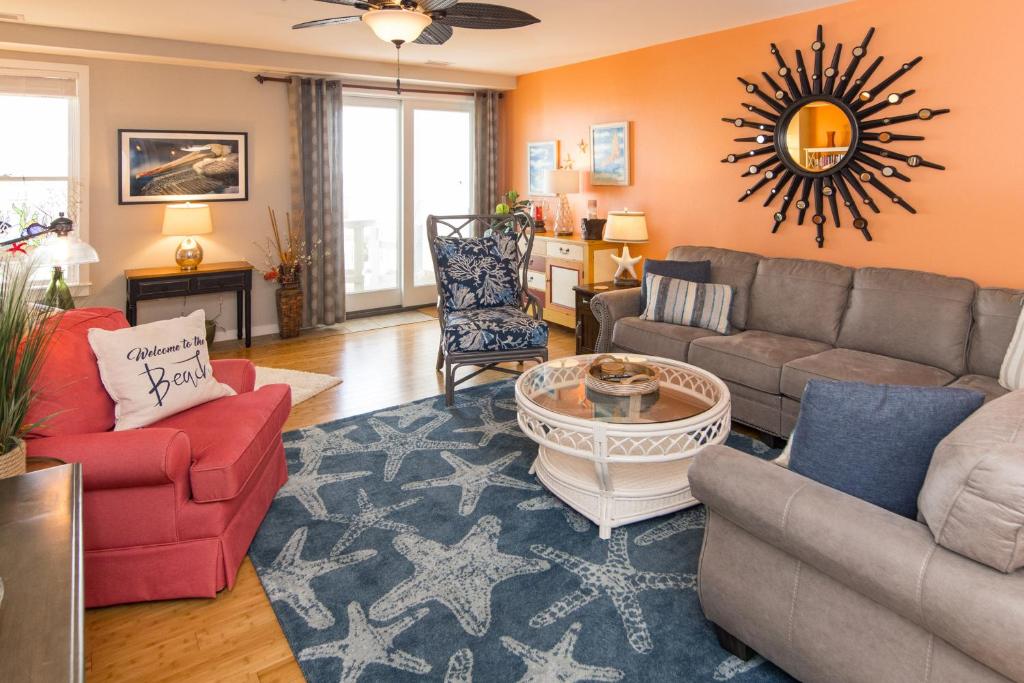 The Sanctuary - Southern Exposure B219, Virginia Beach