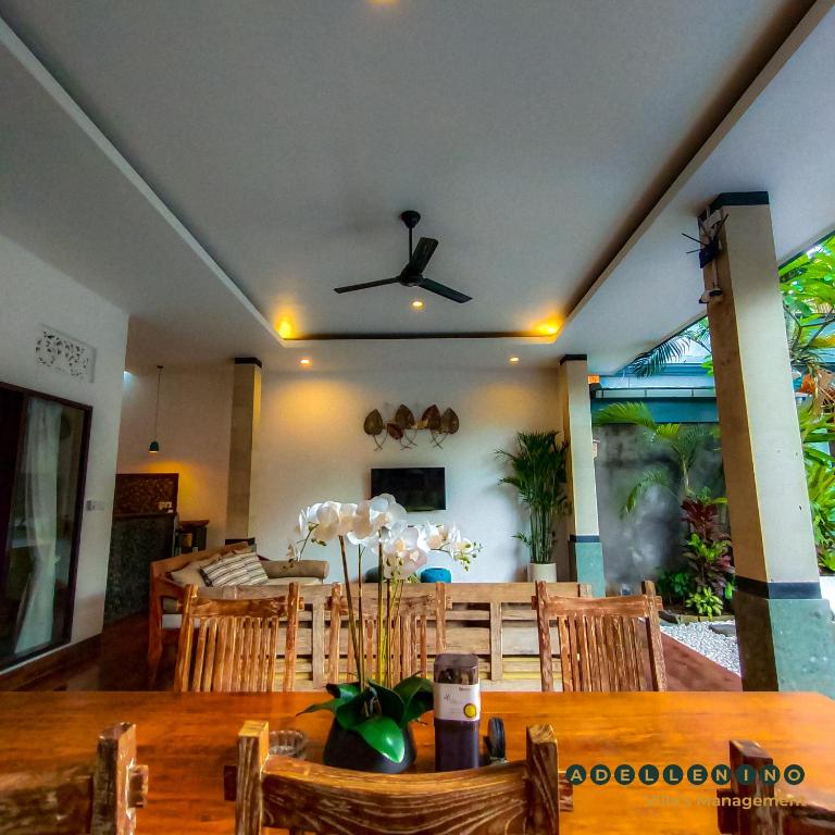 CASA PINARAK 2 I 3BR Villa in Seminyak