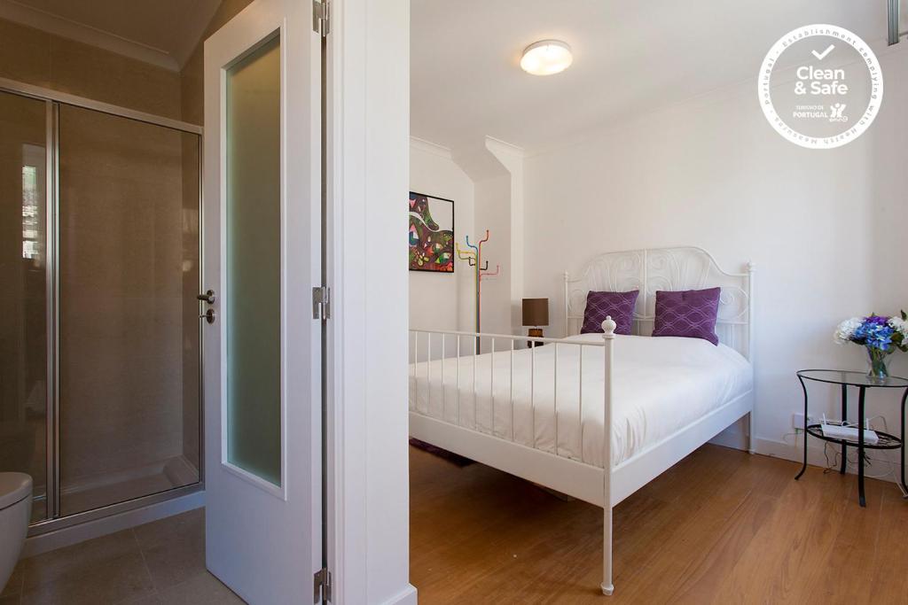 Santa Justa Suites by Homing — Hotel in Lisbon
