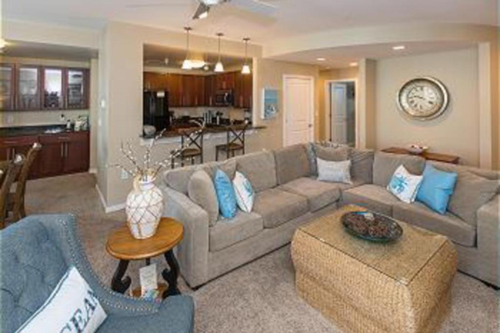 The Sanctuary - Balmy Breezes A223, Virginia Beach