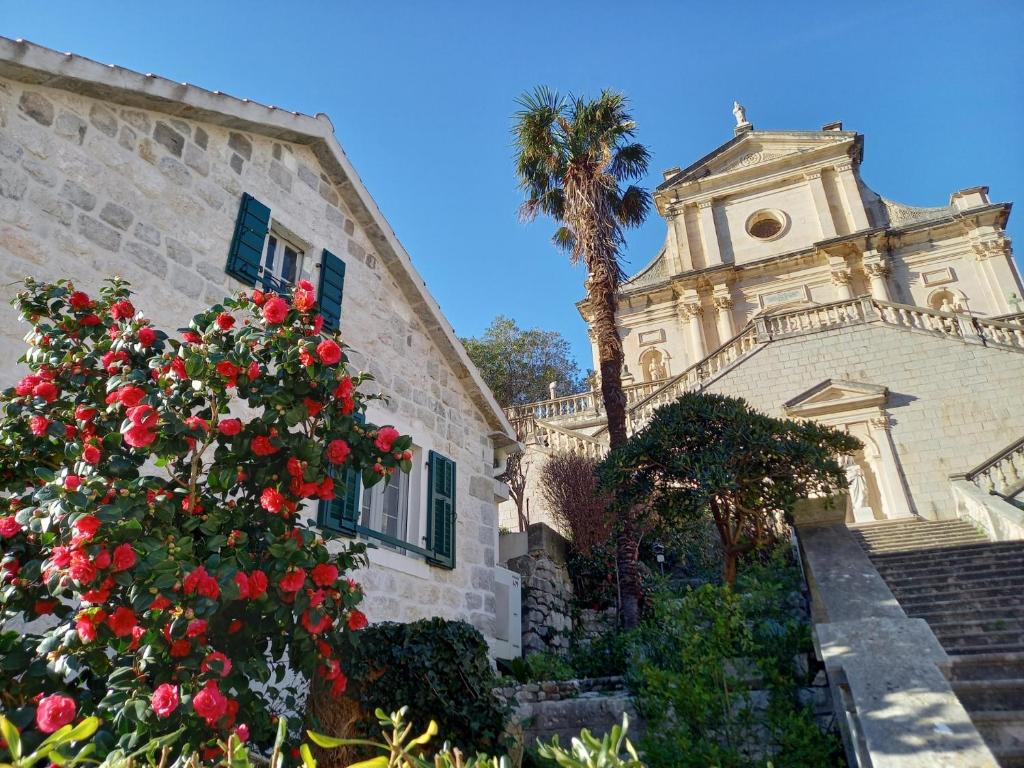 Romantic stone house by the sea **** - 2