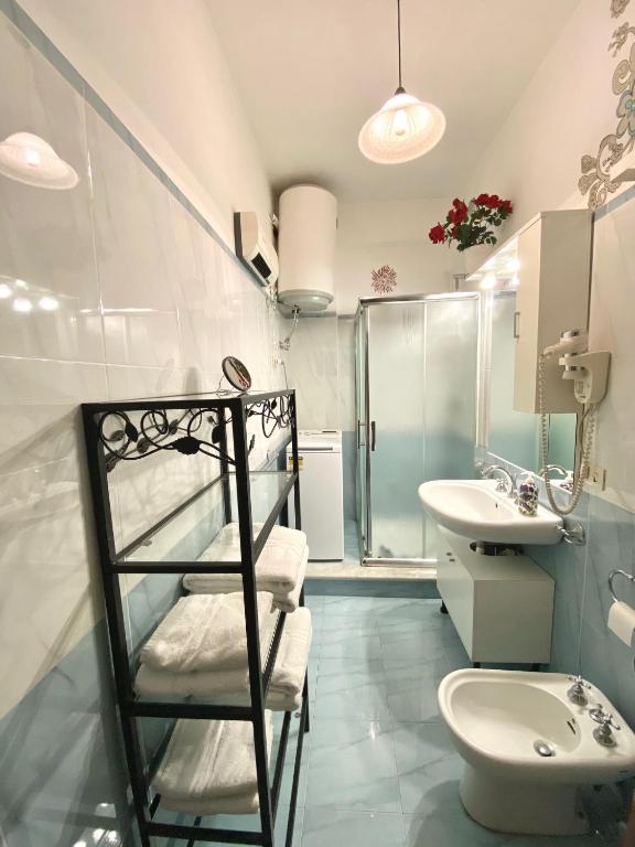Apartments Mikros Front sea - 4
