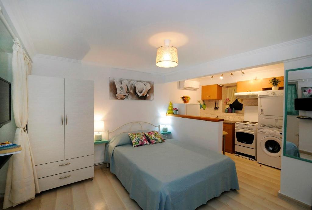 Corfu Studio in Historic UNESCO City centre, Korfu