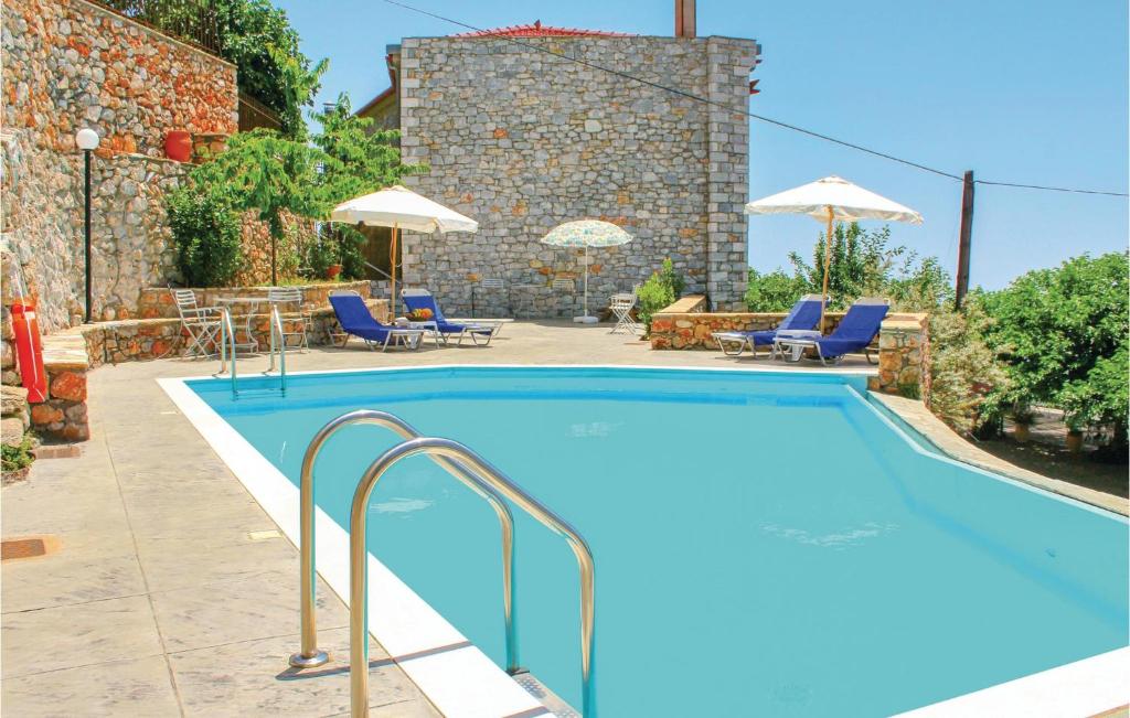 Holiday homes in Kalamata, Greece price from 14, reviews of