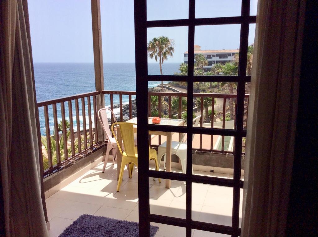 Apartment With Ocean Terrace - 5