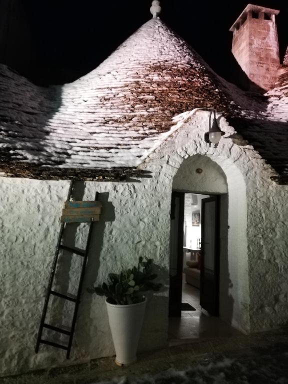 Luxury Trulli Sabotino 48 - 1