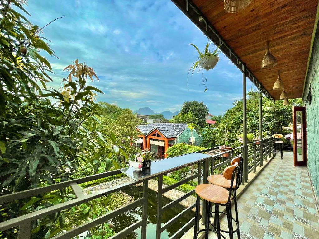 Hang Mua Central Homestay
