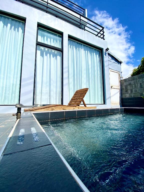 墾丁花見小院Villa包棟民宿