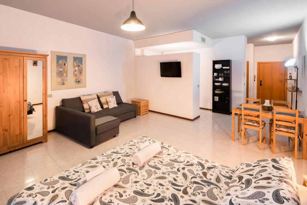 MAMA Apartments - 4