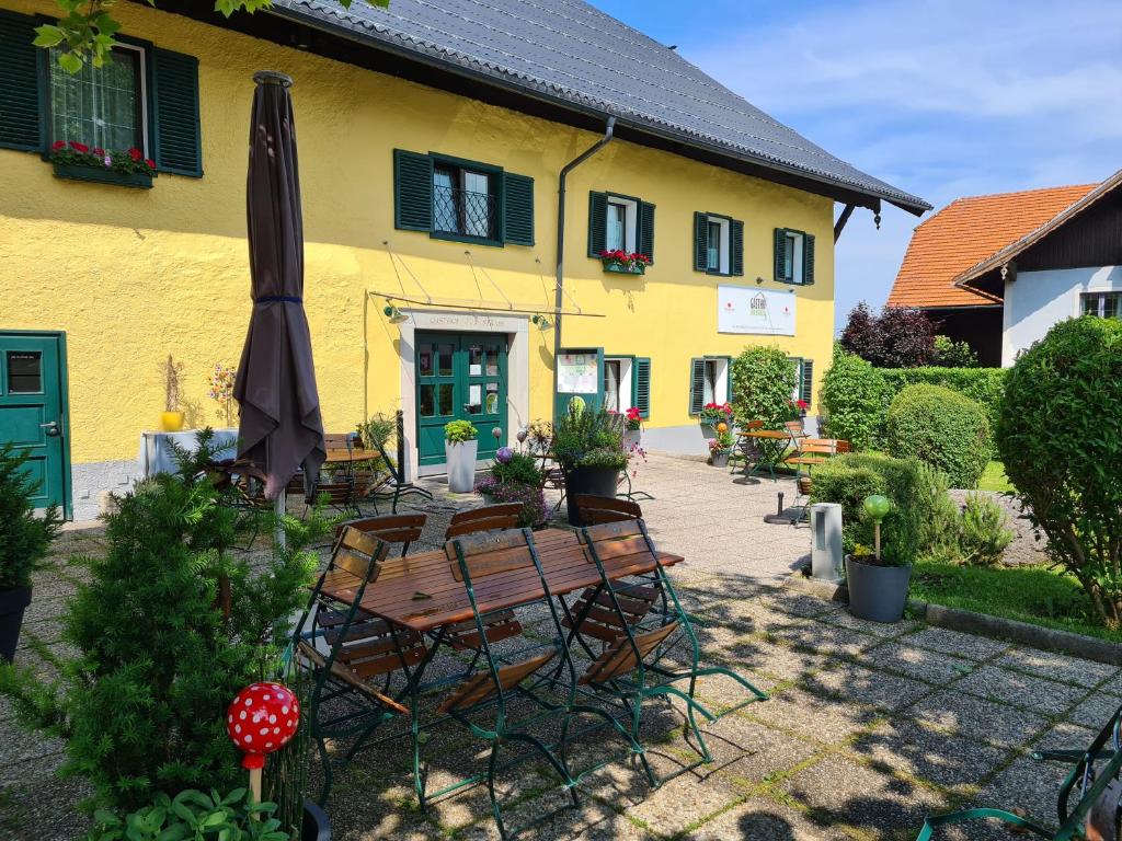 Gasthof zur Strass photo