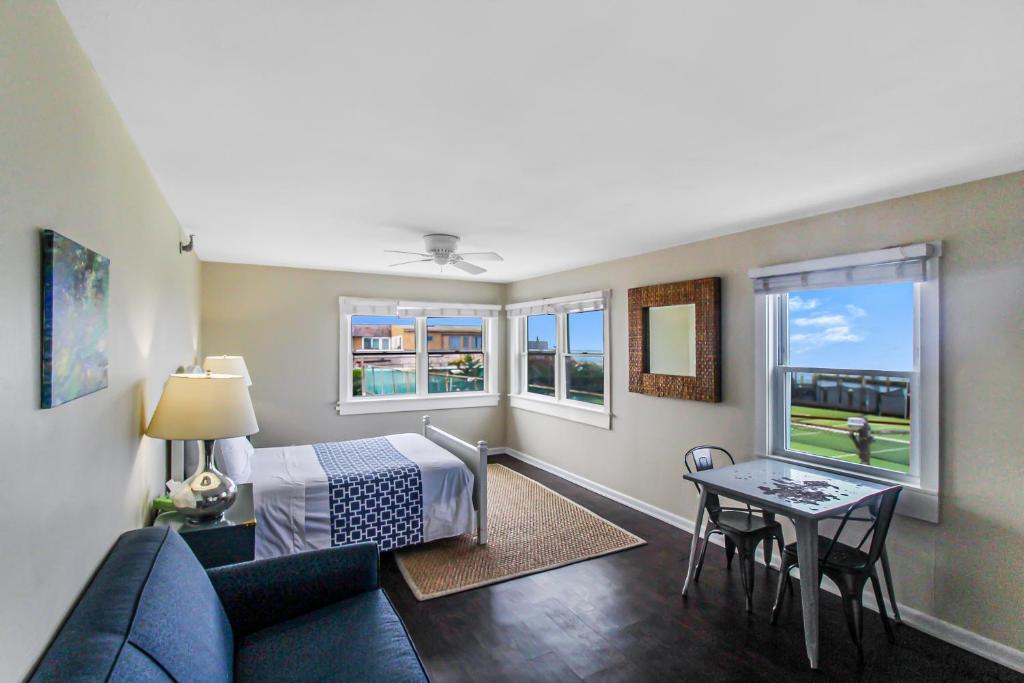 Clegg's Hotel — Hotel in Ocean Beach (NY)