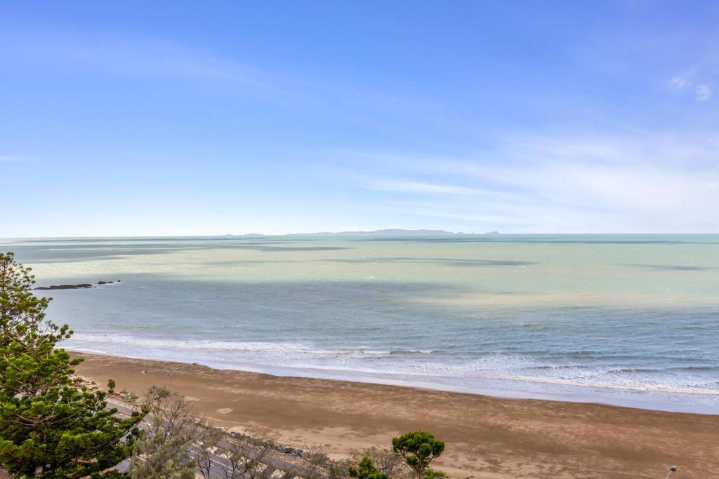 Bayview Tower Motel, Yeppoon 2024 Updated Prices, Deals