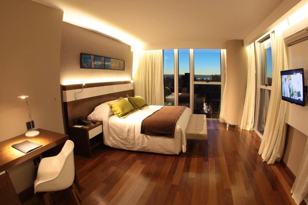 Yrigoyen 111 Hotel