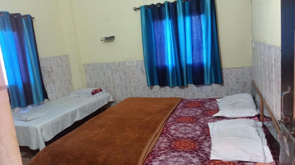 anand guest house — Hotel in Mathura