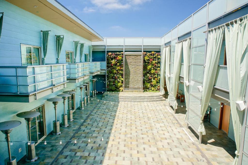 Entrance, Shade Hotel in Los Angeles (CA)