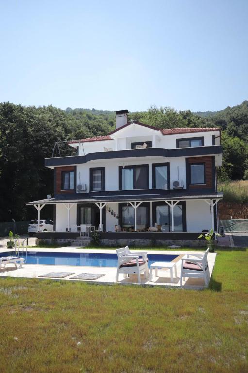 HEAVEN HOME — Hotel in Sapanca