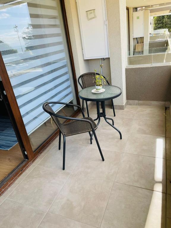 Hermoso Departamento ubicado a 1 cuadra del lago Villarrica - 4