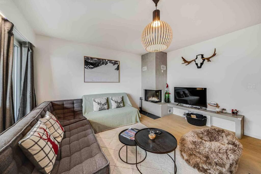 Crans center with fireplace and parking, Crans-Montana