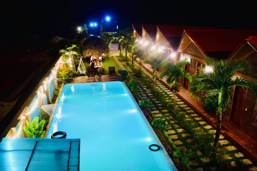 Phong Nha Hillside View Bungalow photo