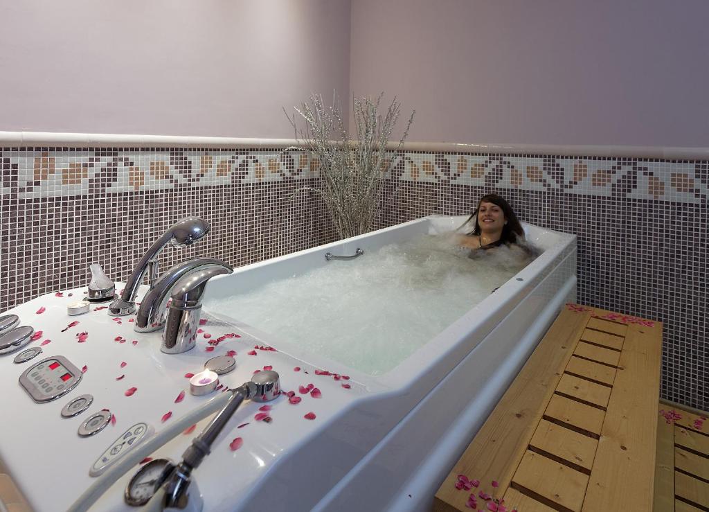 Kristal Hotel - All inclusive - Fully renovated — Spa in Golden Sands, Varna Region