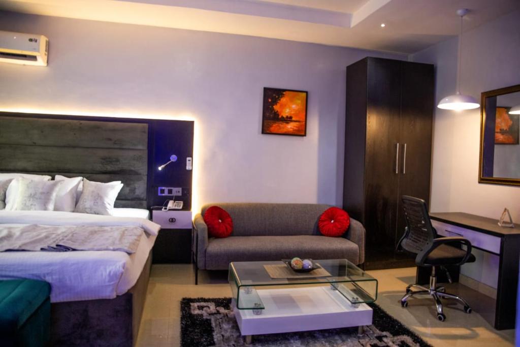 Zucchini Hotel and apartments photo
