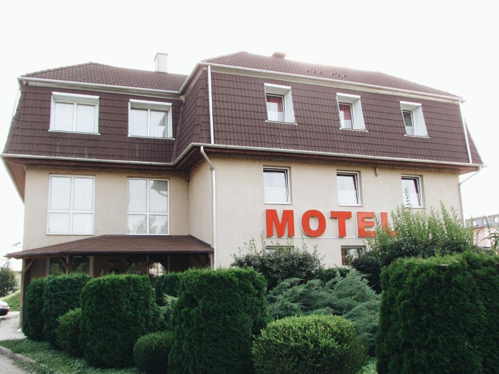 Panama Motel — Hotel in Szekesfehervar
