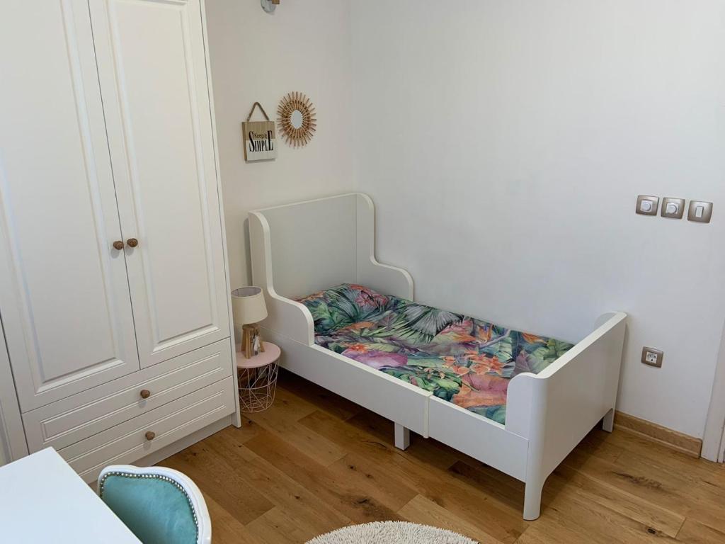 Alex Apartments - 4