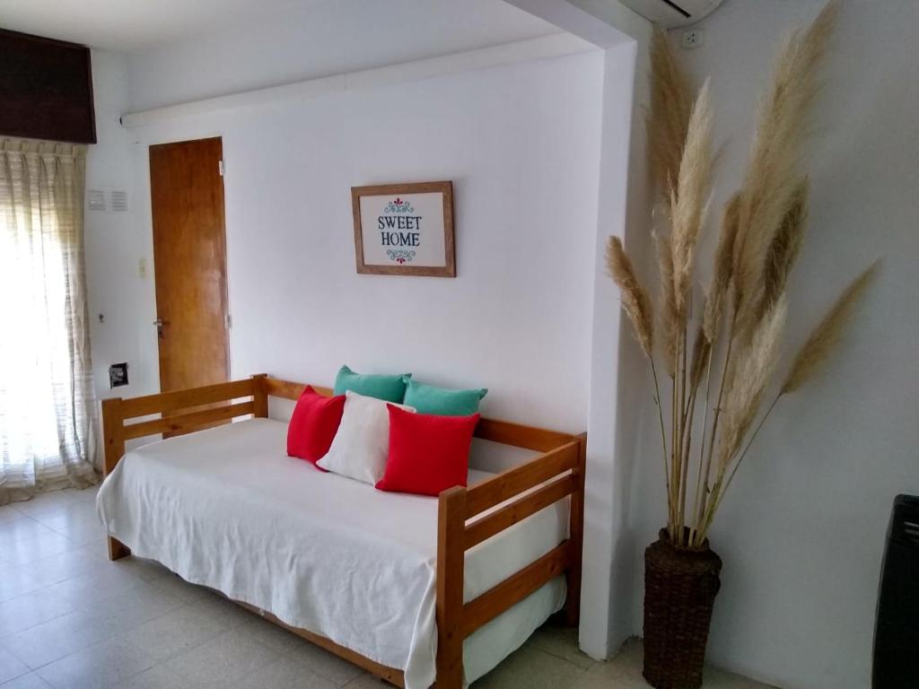 Apartamentos Laguna de Navarro - 2
