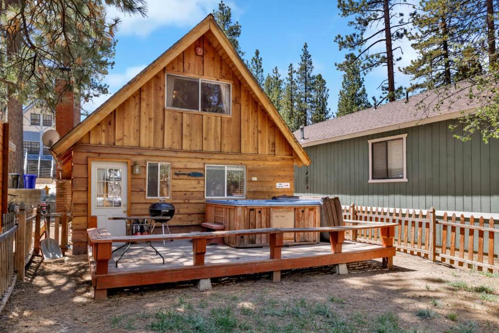 Dusk to Dawn-557 by Big Bear Vacations, Big Bear Lake