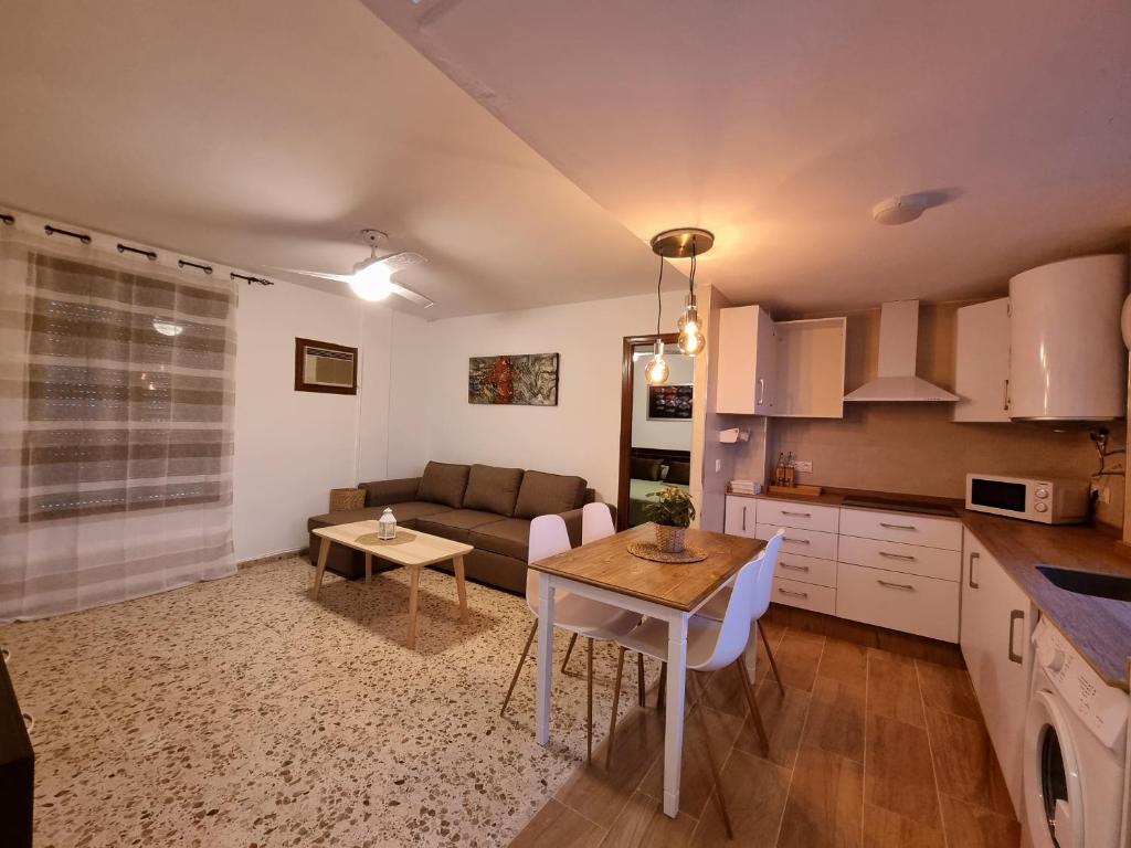 Vivienda Turística en Típico Patio Cordobés San Basilio - 5