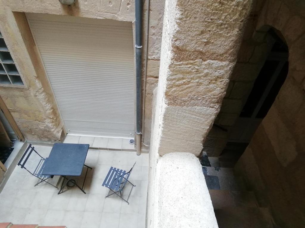 Bordeaux : grand studio cosy avec cour privative - 3