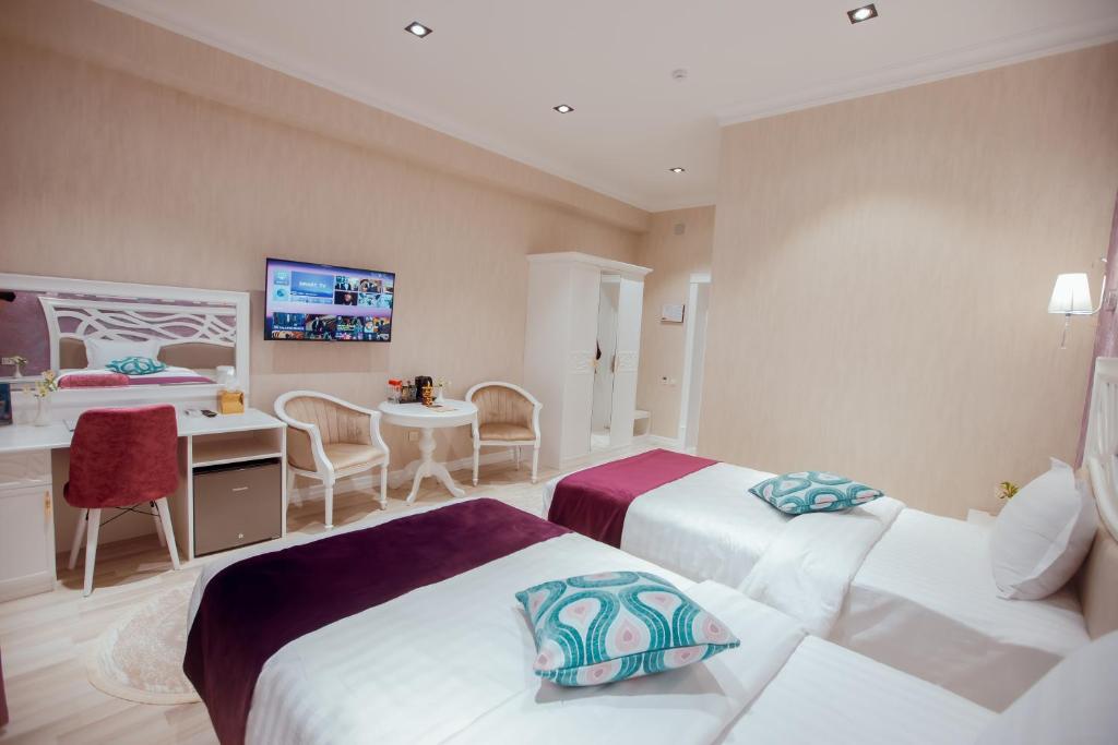 Silk Road Empire Hotel photo