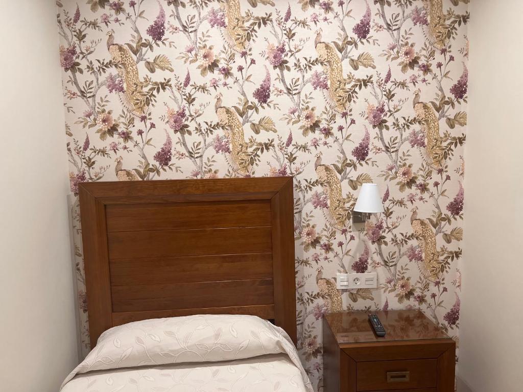 Hostal Avenida photo