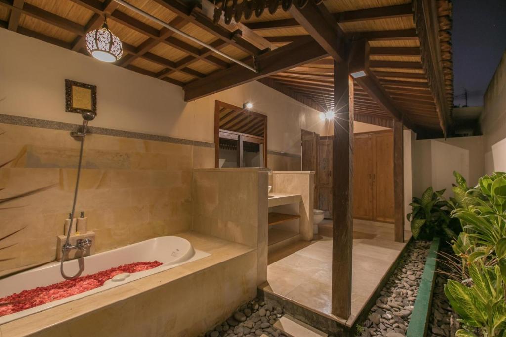 Frida Villa Ubud by Best Deals Asia Hospitality photo