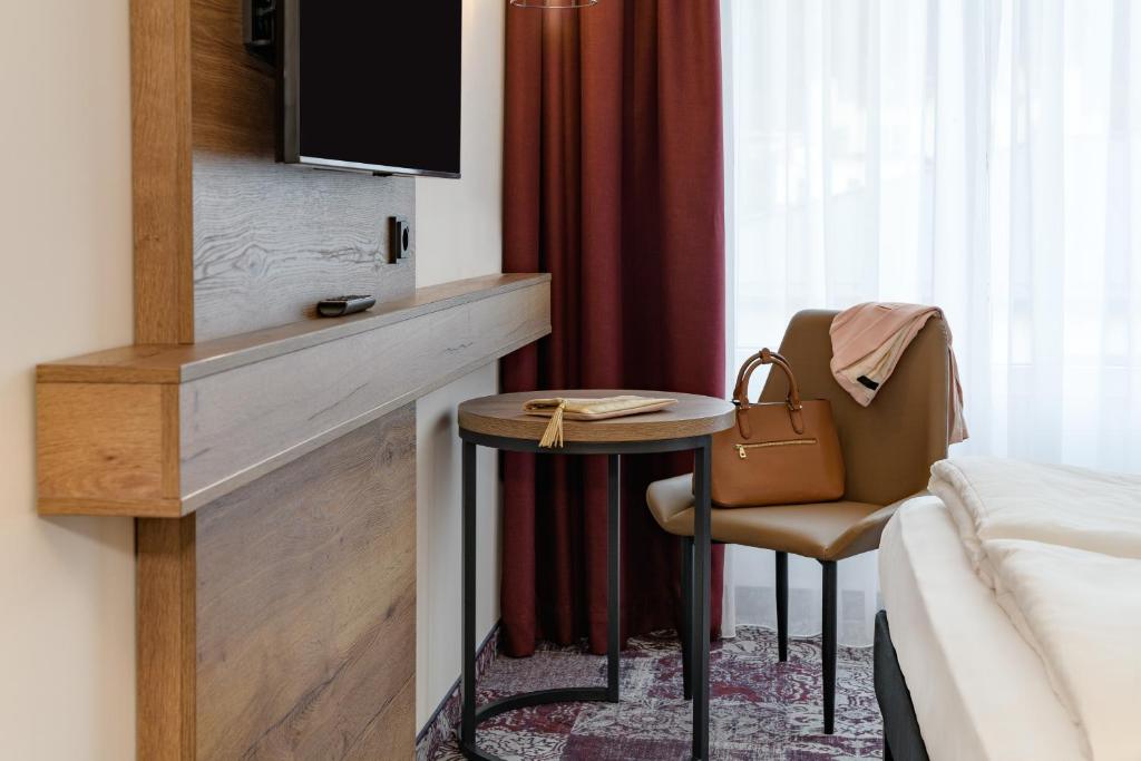 ibis Styles Coburg photo