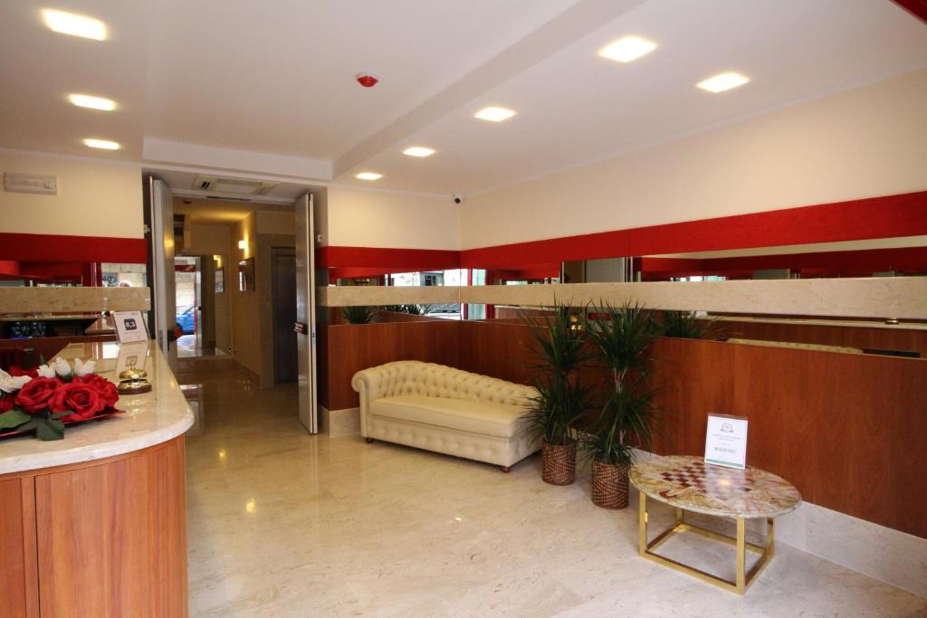 Lobby, Hotel Principe Eugenio in Rome